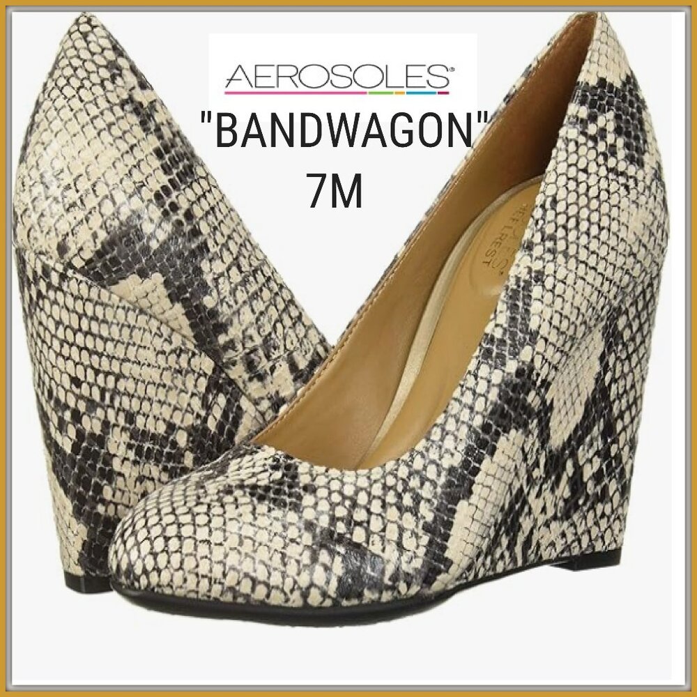 Aerosoles "Bandwagon" Heelrest Wedge Mule, 7M